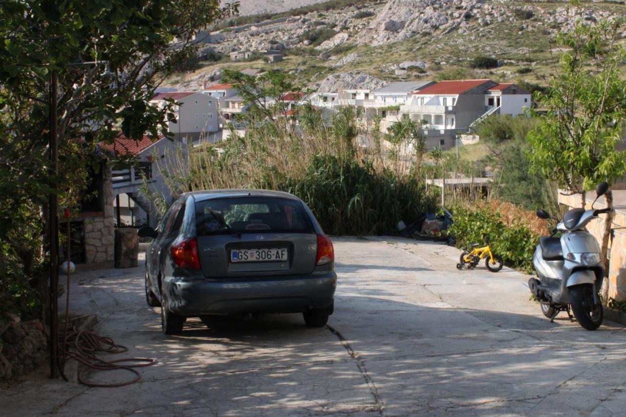 Apartments And Rooms With Parking Space Metajna, Pag - 4120 Екстериор снимка