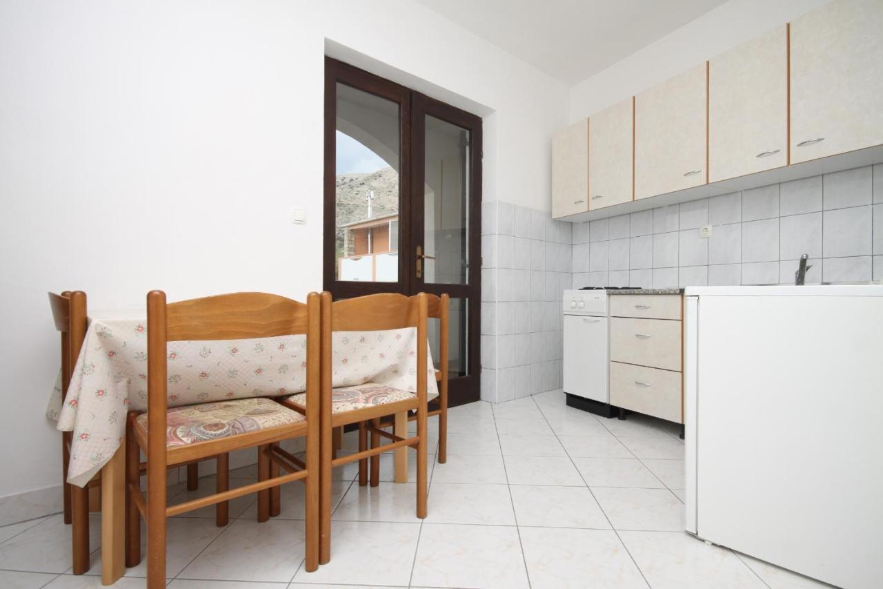 Apartments And Rooms With Parking Space Metajna, Pag - 4120 Екстериор снимка
